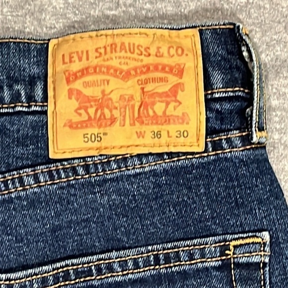Levi’s red tab 505 men’s jeans. - Picture 5 of 11